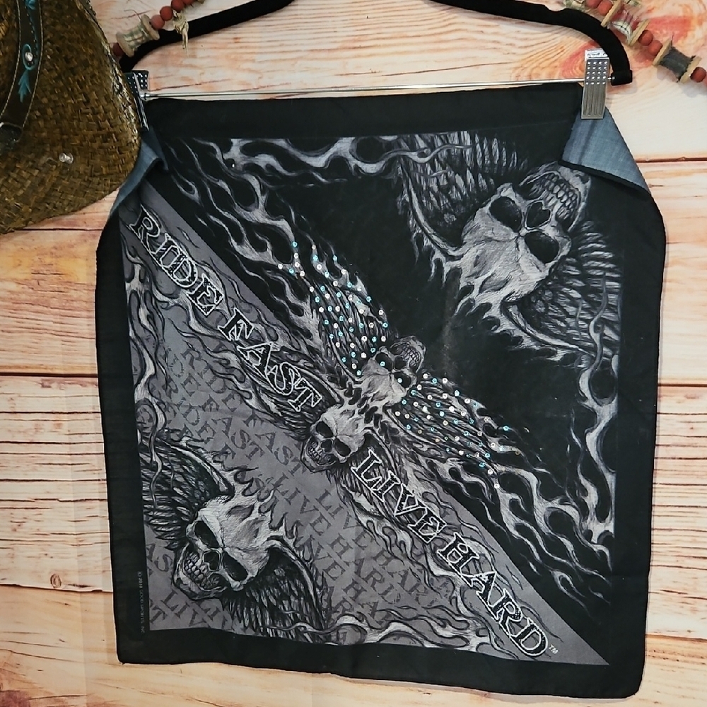 NEW "Ride Fast Live Hard" Skull Studded Biker Bandana!☠️